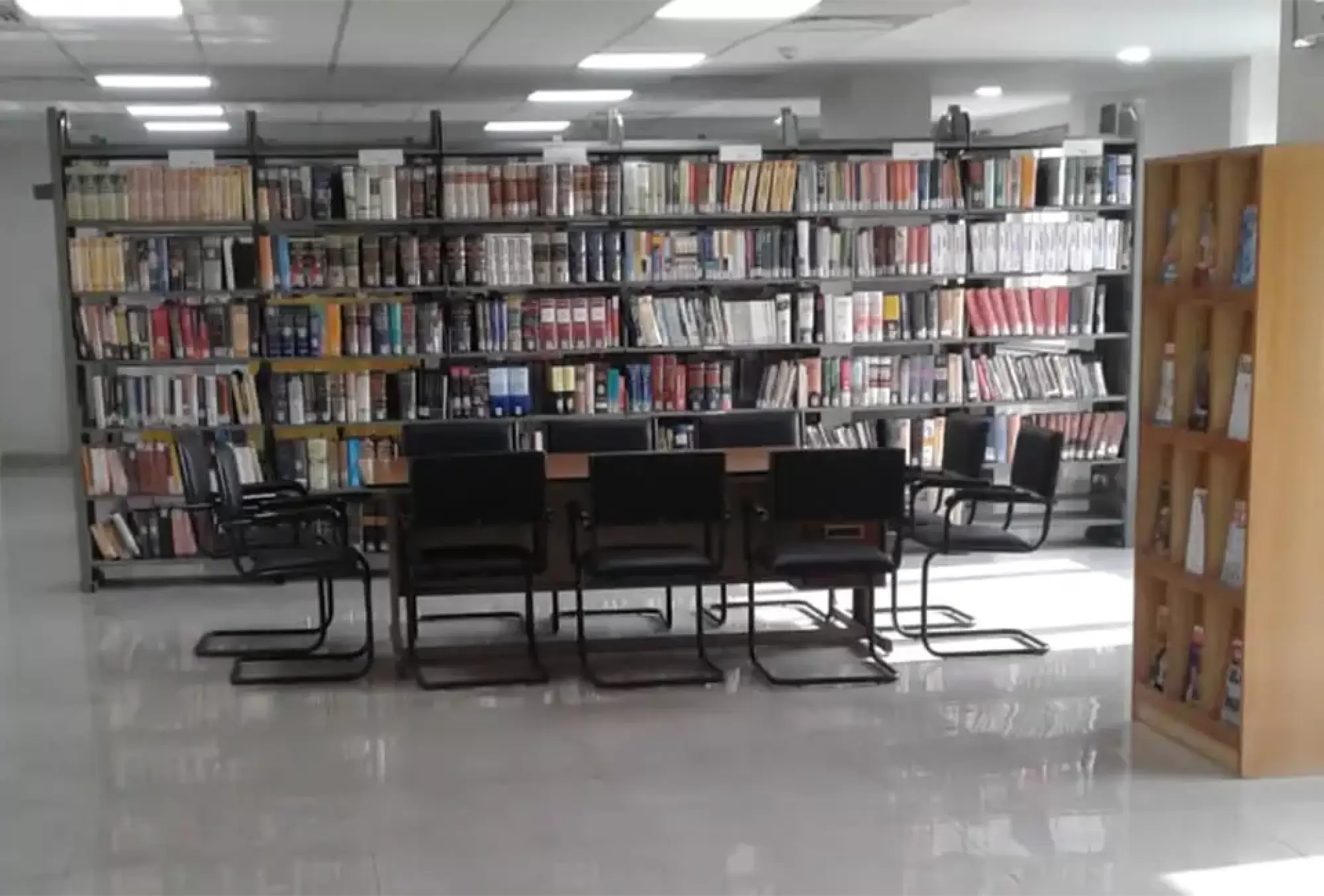 tagore-defence-library